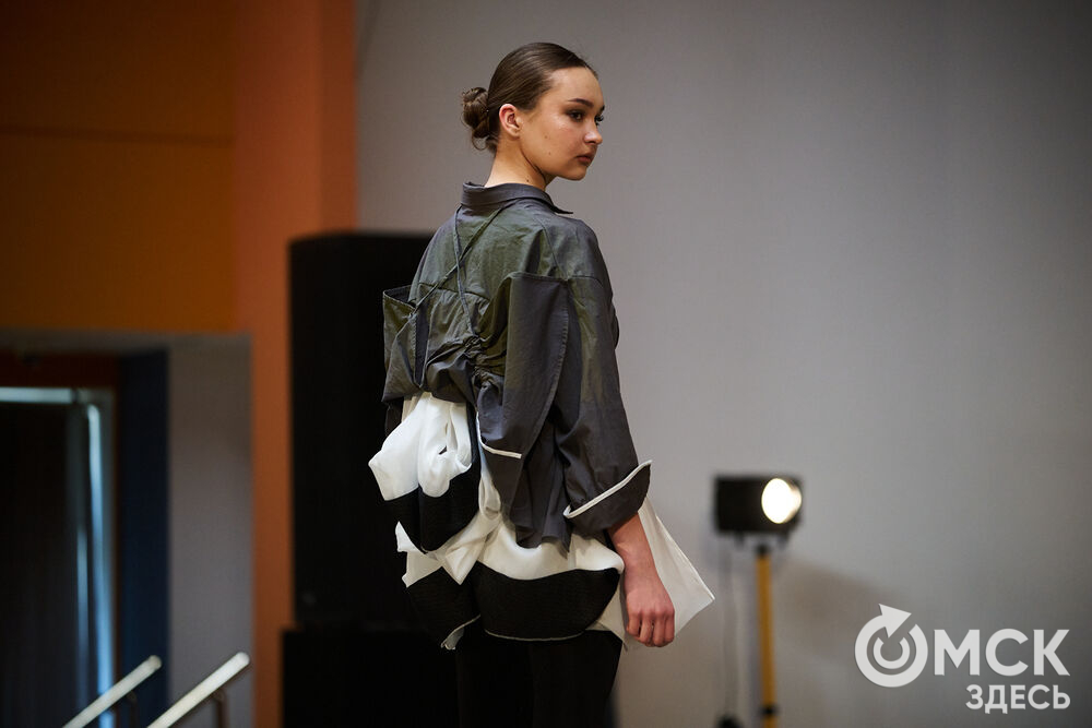 Сказки на подиуме. Конкурс дизайна костюма. Фото: Илья Петров