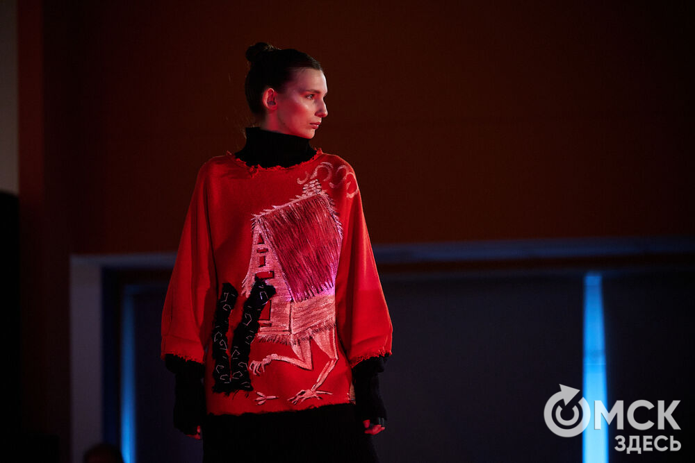 Сказки на подиуме. Конкурс дизайна костюма. Фото: Илья Петров