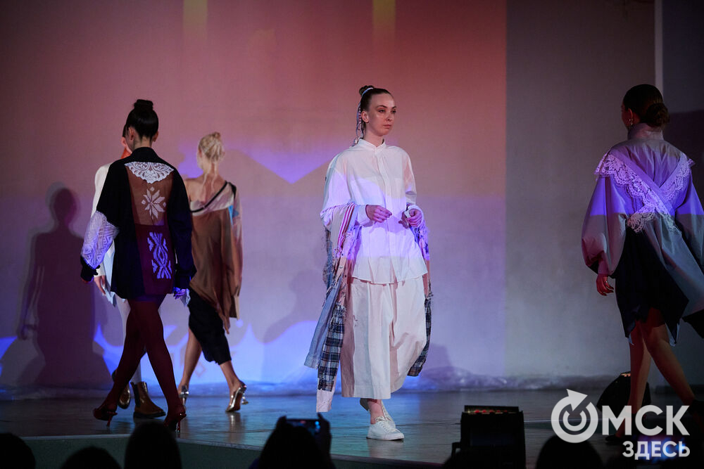 Сказки на подиуме. Конкурс дизайна костюма. Фото: Илья Петров