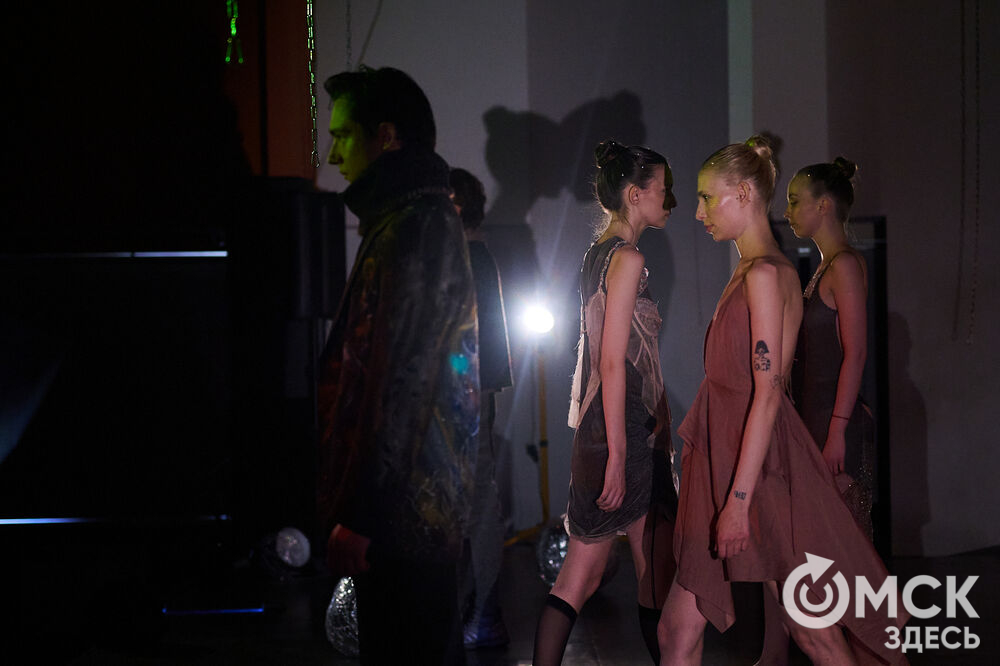 Сказки на подиуме. Конкурс дизайна костюма. Фото: Илья Петров