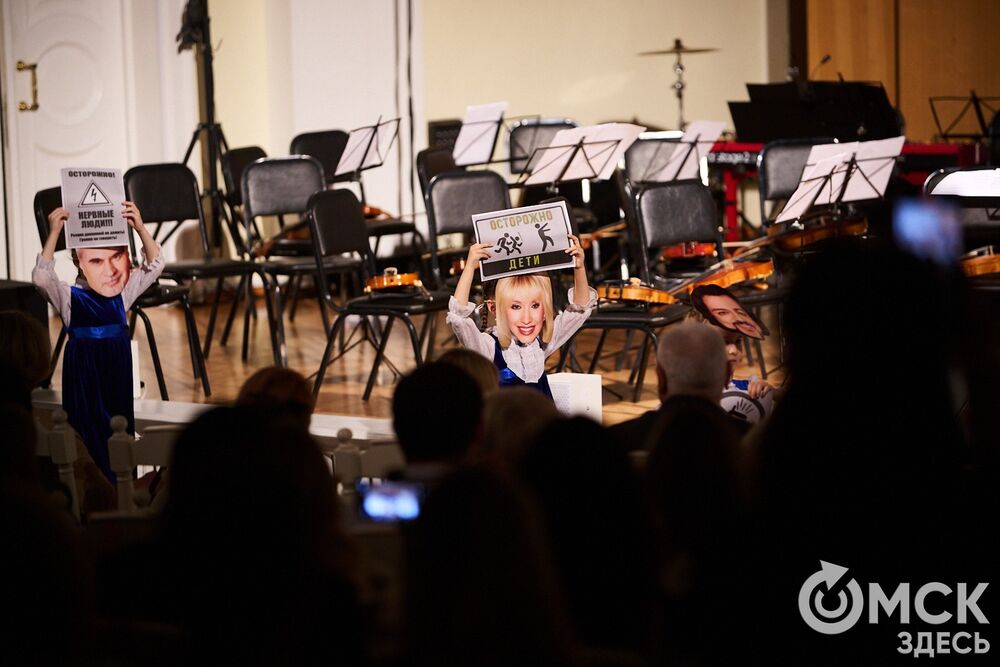 Большим концертом с участием коллективов ДШИ № 6 отметил свой юбилей хор "Примавера". Фото: Илья Петров