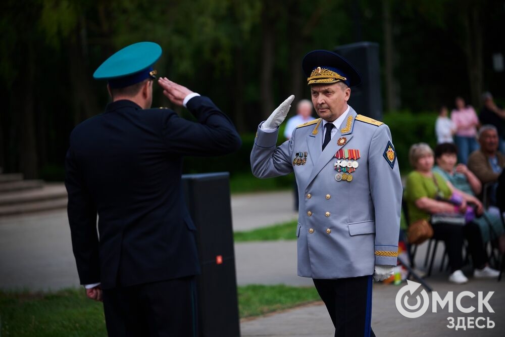 В парке им. 30-летия Победы прошла акция "Боевой расчёт-2026", приуроченная к 108-летию со дня образования пограничной охраны. Фото: Илья Петров