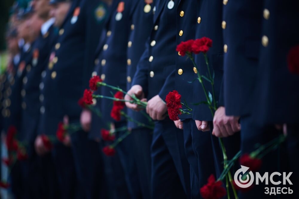 В парке им. 30-летия Победы прошла акция "Боевой расчёт-2026", приуроченная к 108-летию со дня образования пограничной охраны. Фото: Илья Петров