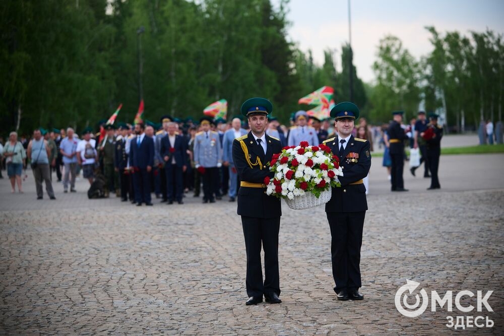 В парке им. 30-летия Победы прошла акция "Боевой расчёт-2026", приуроченная к 108-летию со дня образования пограничной охраны. Фото: Илья Петров