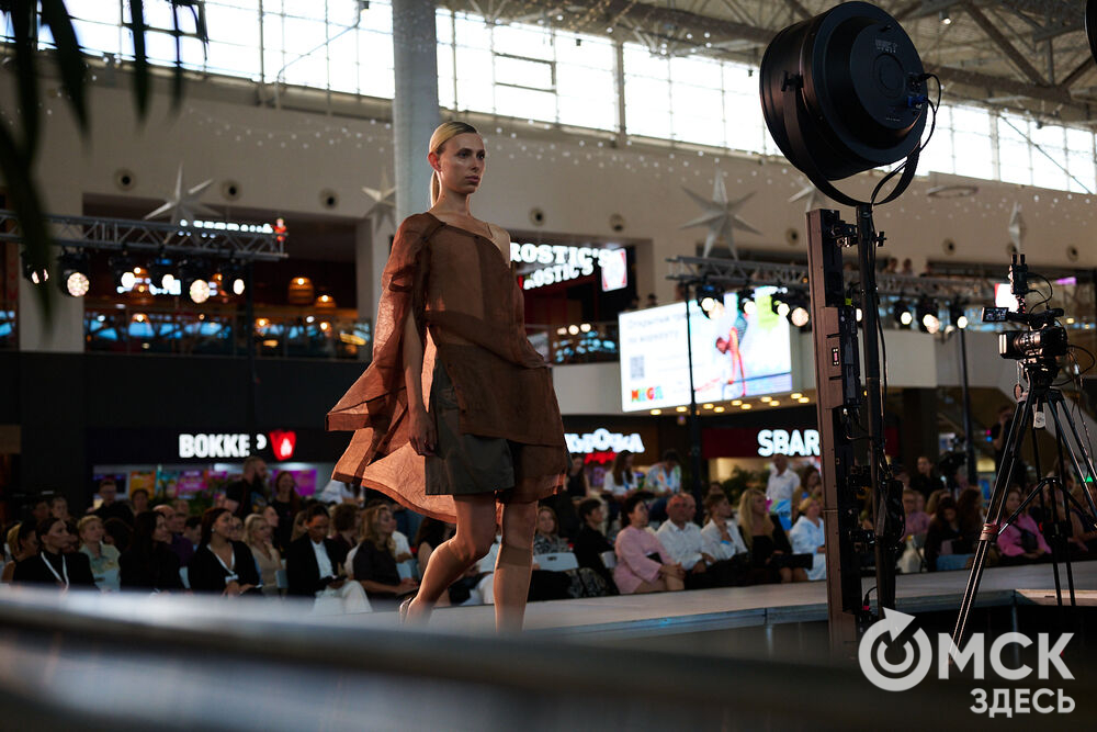 Omsk Fashion Week прошла в "Культурной столице России - 2026". Фото: Илья Петров