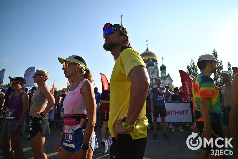 В День города Омска традиционно состоялся Сибирский международный марафон. Жара, как ни старалась, не заставила спортсменов сойти с дистанции. Подробнее здесь . Фото: Илья Петров