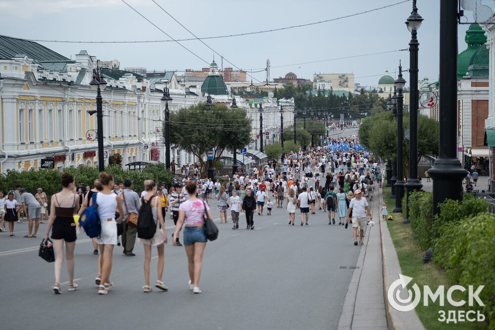 В основной день празднования, 1 августа, в центре города развернулись десятки площадок. Подробнее здесь . Фото: Елизавета Медведева