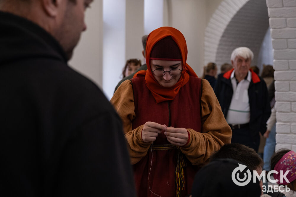 Фестиваль был призван приоткрыть для современных омичей XVII век. Подробнее здесь . Фото: Елизавета Медведева