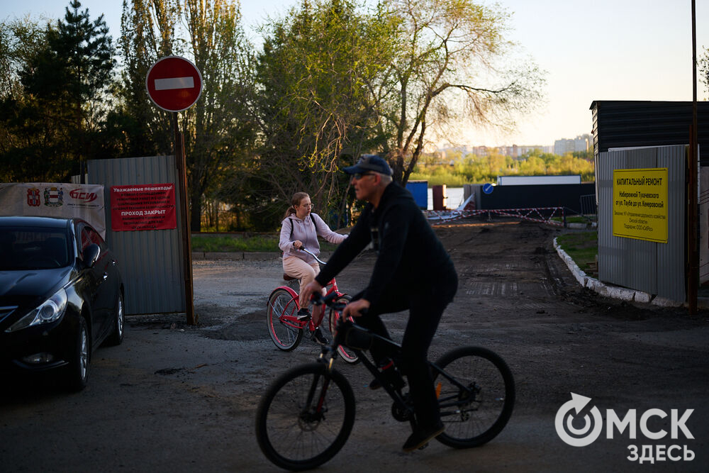 Ход ремонта набережной Тухачевского в Омске (от метромоста до ул. Кемеровской) летом 2026 года. Фото: Илья Петров