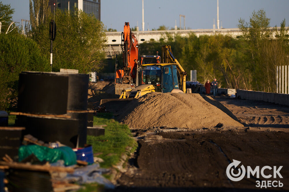 Ход ремонта набережной Тухачевского в Омске (от метромоста до ул. Кемеровской) летом 2026 года. Фото: Илья Петров