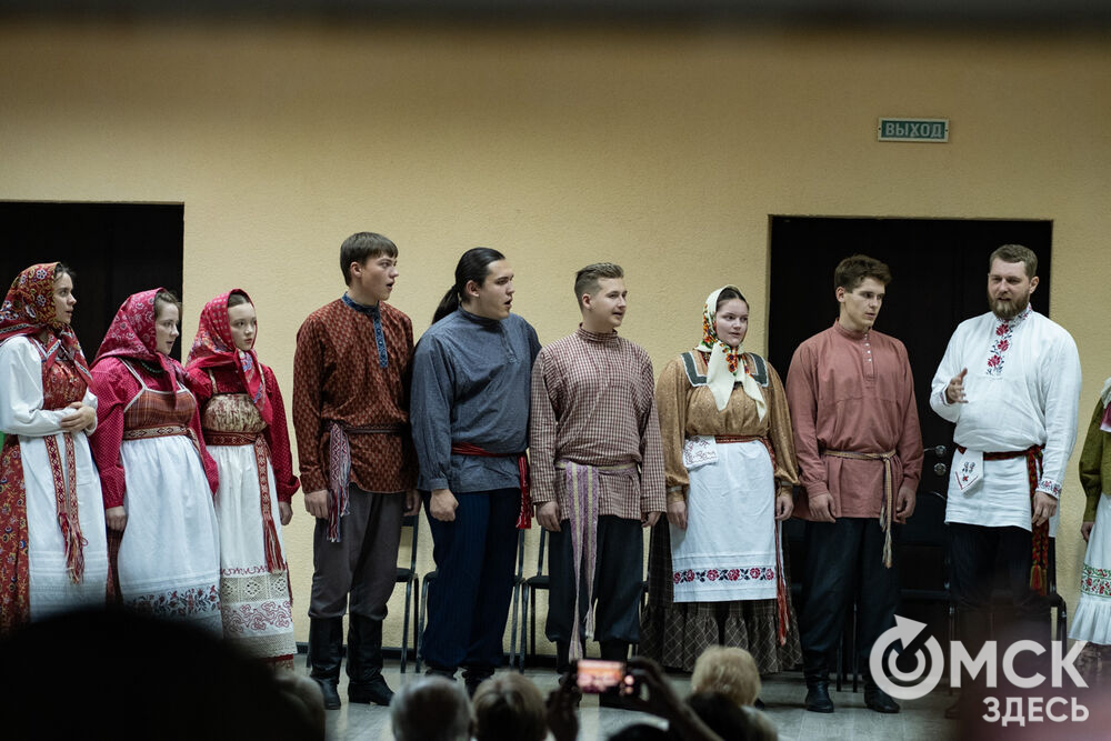 В Омском музыкальном училище имени В. Я. Шебалина прошёл концерт-презентация участников фестиваля фольклорных ансамблей. Фото: Елизавета Медведева