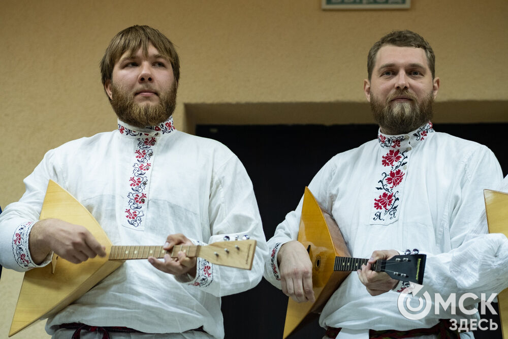 В Омском музыкальном училище имени В. Я. Шебалина прошёл концерт-презентация участников фестиваля фольклорных ансамблей. Фото: Елизавета Медведева